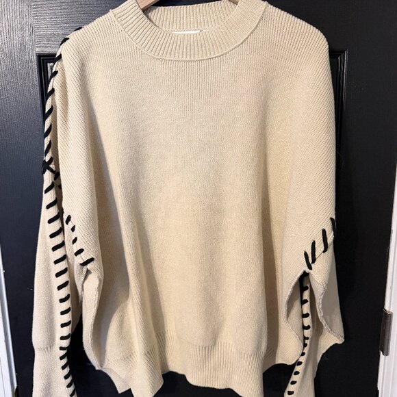 Altar'd State Sweaters - NWOT Altard State Dolman Sleeve Oversized Sweater Cream Black Medium